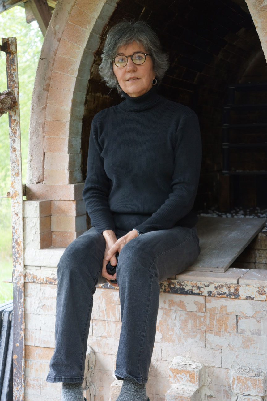 Gunda Stewart by her kiln, British Columbia, Canada.