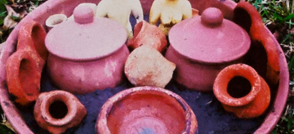 What to Wear to Your First Pottery Class - The Dirt Journal