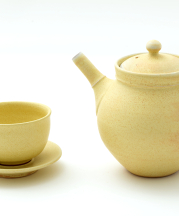 Hamish Jackson, yellow teapot and teacup, 2023