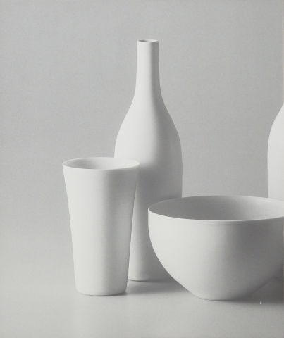 Gwyn Hanssen Pigott, Still Life, woodfired porcelain, 1996. Gwyn Hanssen Pigott, Still Life, woodfired porcelain, 1996.