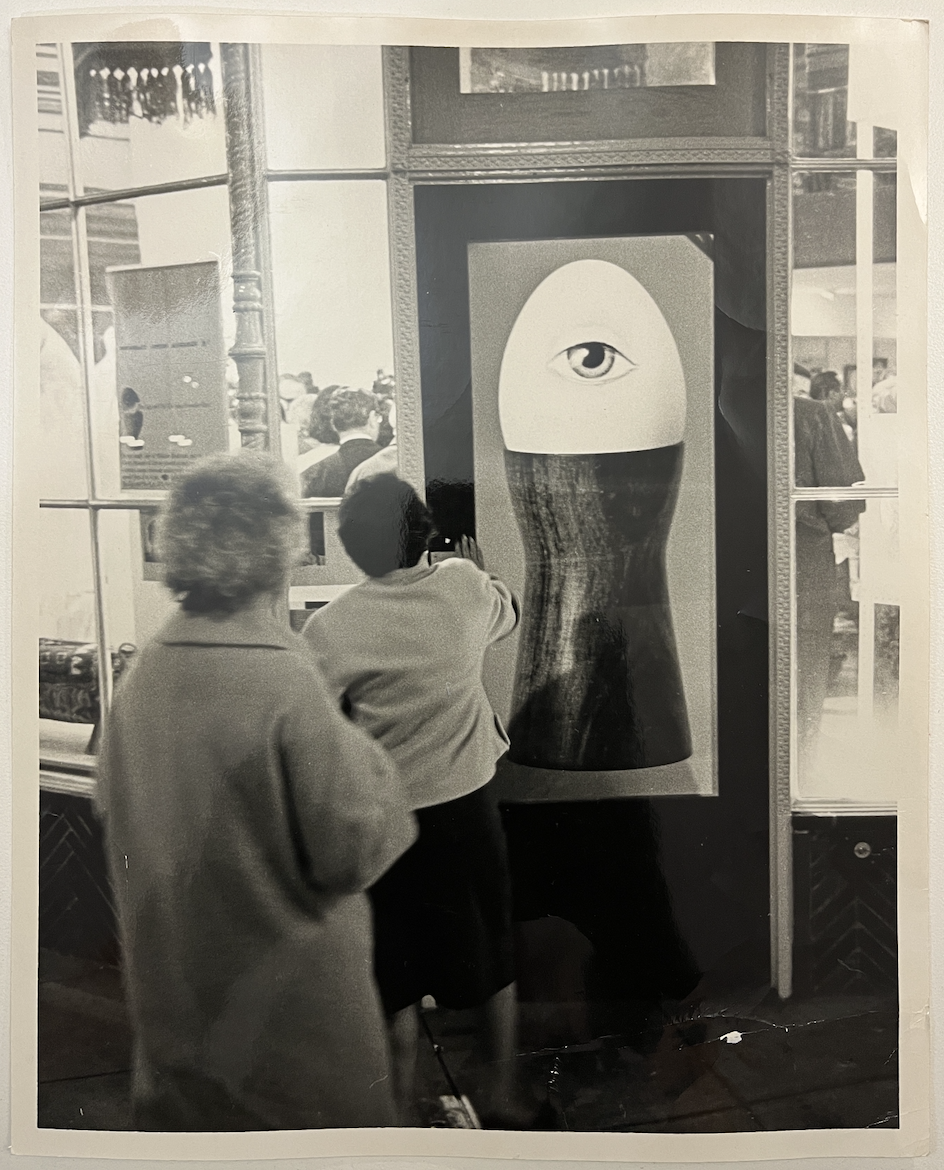 The Egg & The Eye Entrance. Photo from the Craft Contemporary Archive. Courtesy of Craft Contemporary, Los Angeles. The Egg & The Eye Entrance. Photo from the Craft Contemporary Archive. Courtesy of Craft Contemporary, Los Angeles.